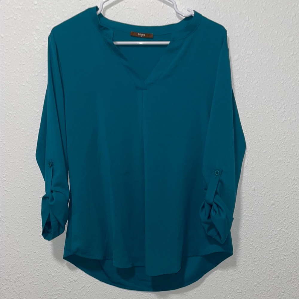 Blue Relaxed Buttoned Blouse with Notched Collar